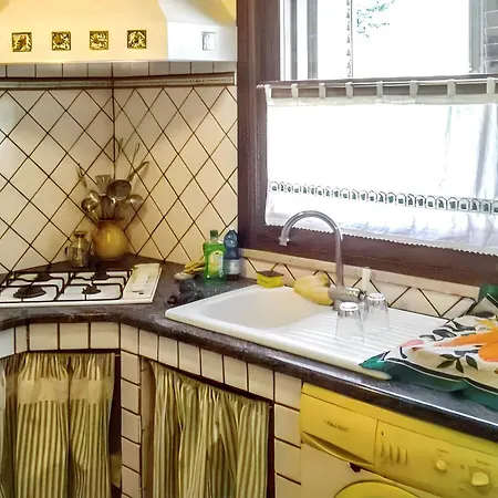 Charming House In Holiday home